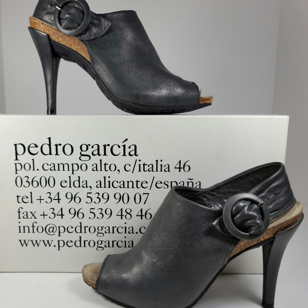 Pedro Garcia Yelena Leather Slingback Pumps - Picture 2 of 12